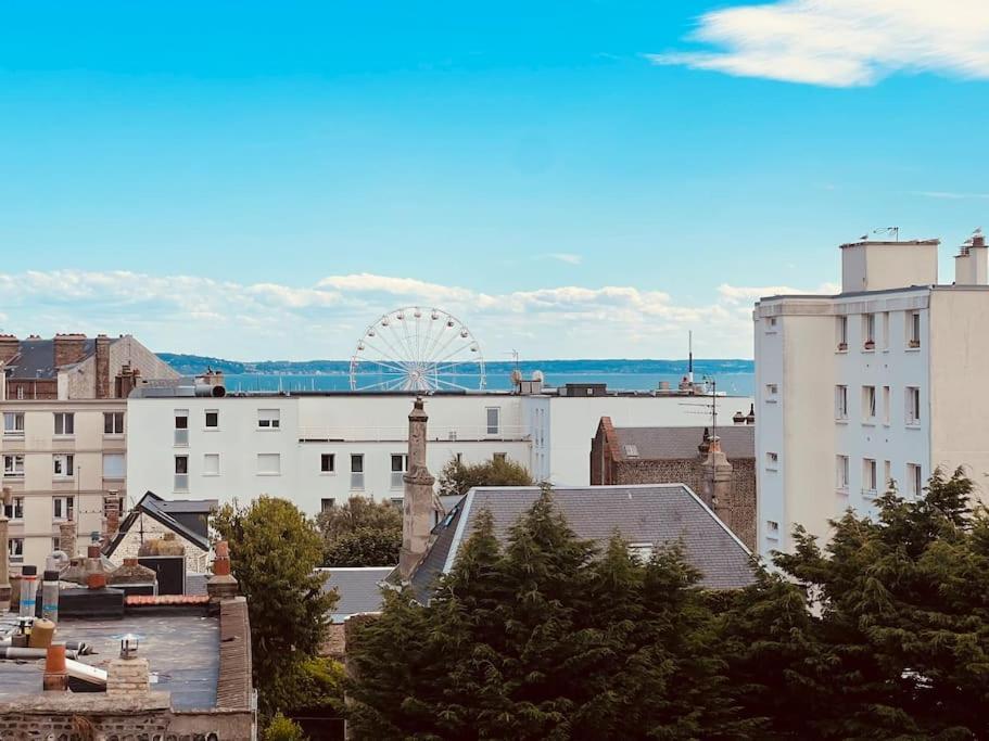 Le Petit Nid Perche Sous Les Toits, Vue Mer Le Havre Ngoại thất bức ảnh