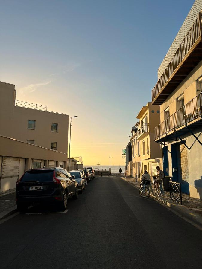 Le Petit Nid Perche Sous Les Toits, Vue Mer Le Havre Ngoại thất bức ảnh